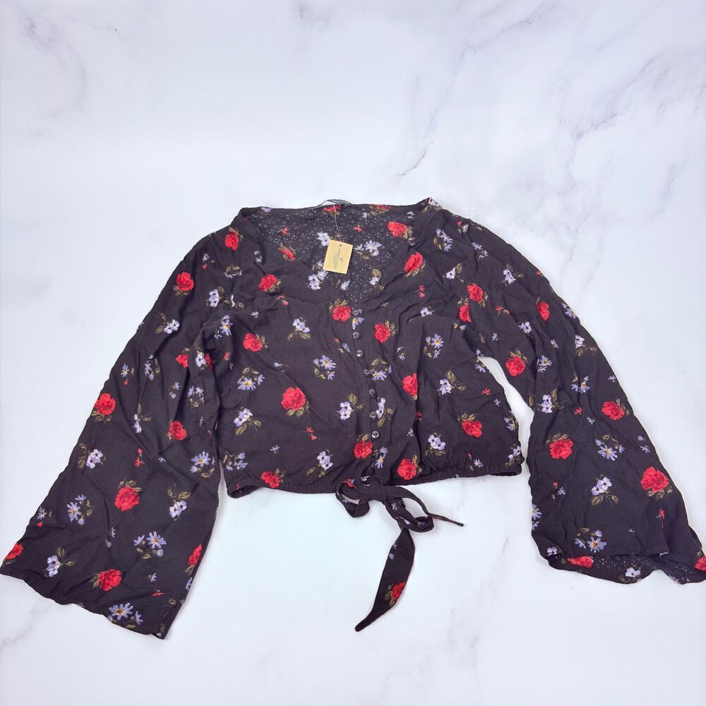 American Eagle Outfitters NWT Whimiscal Black Floral Tie Front Blouse – Size XS